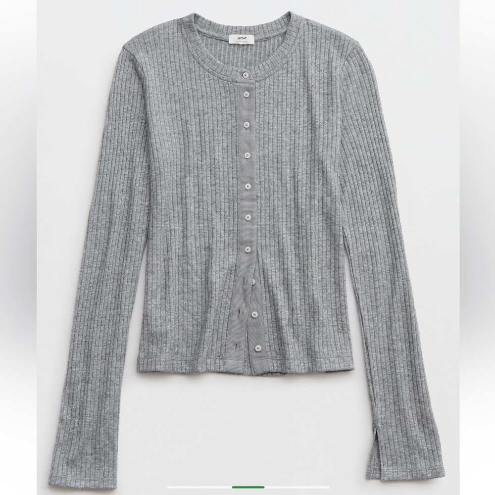 ❤️🔥Firm Price❤️🔥 Aerie cardigan Tshirt - Picture 3 of 10